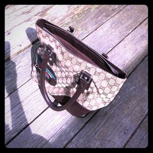 EUC Gucci Canvas Shoulder Bag/Tote